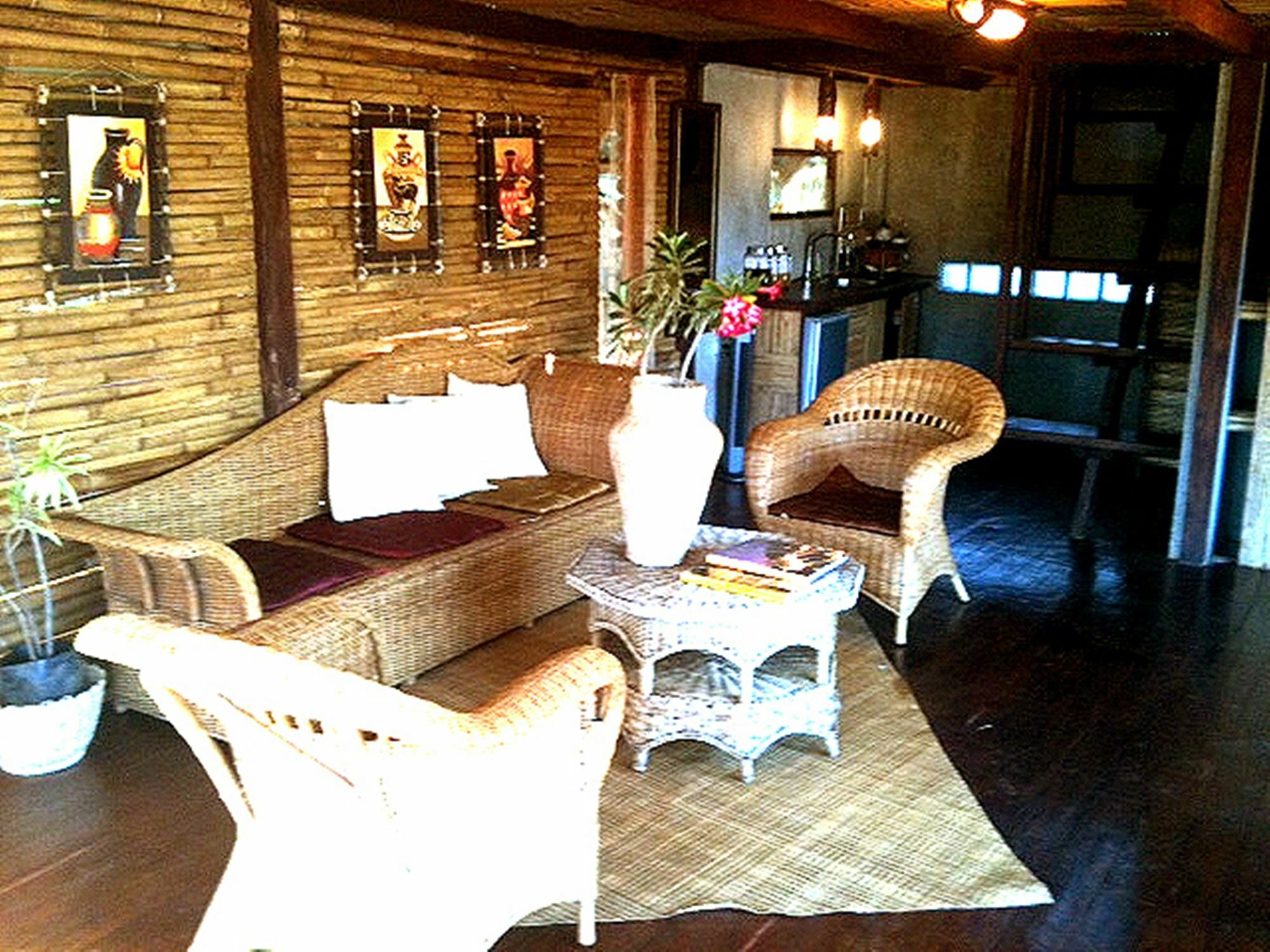 The Village House Puerto Princesa Exterior photo